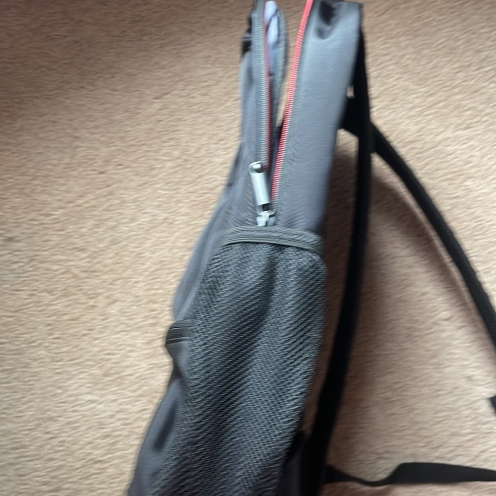 New backpack professional computer - Picture 2 of 5
